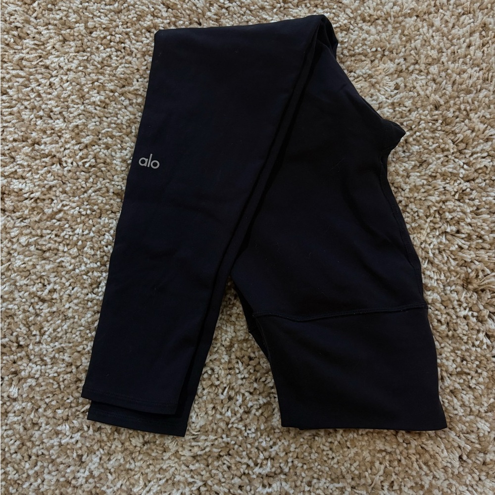 Alo Leggings